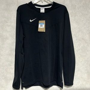 NWT Nike MOVE TO ZERO drift size medium black pullover